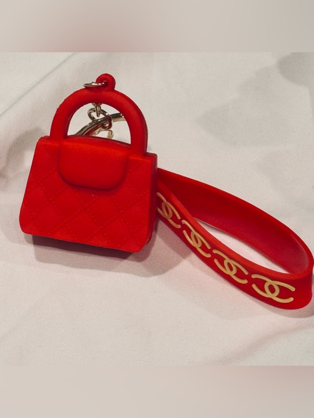 Red Mini Purse Keychain Wristlet Silicone Bag Charm Keyring NWOT - Picture 3 of 7